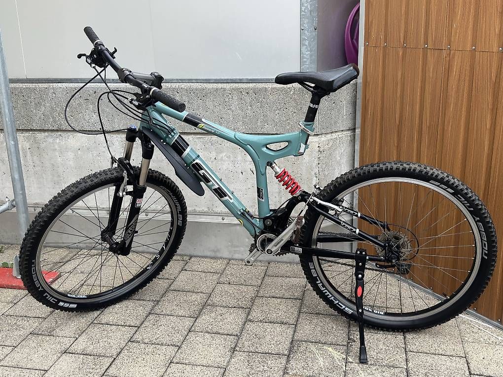 Velos: Mountainbike Marke GT Shimano Deore 26 Sehr guter Zustand – Gebraucht aus Jona von DN1990 2