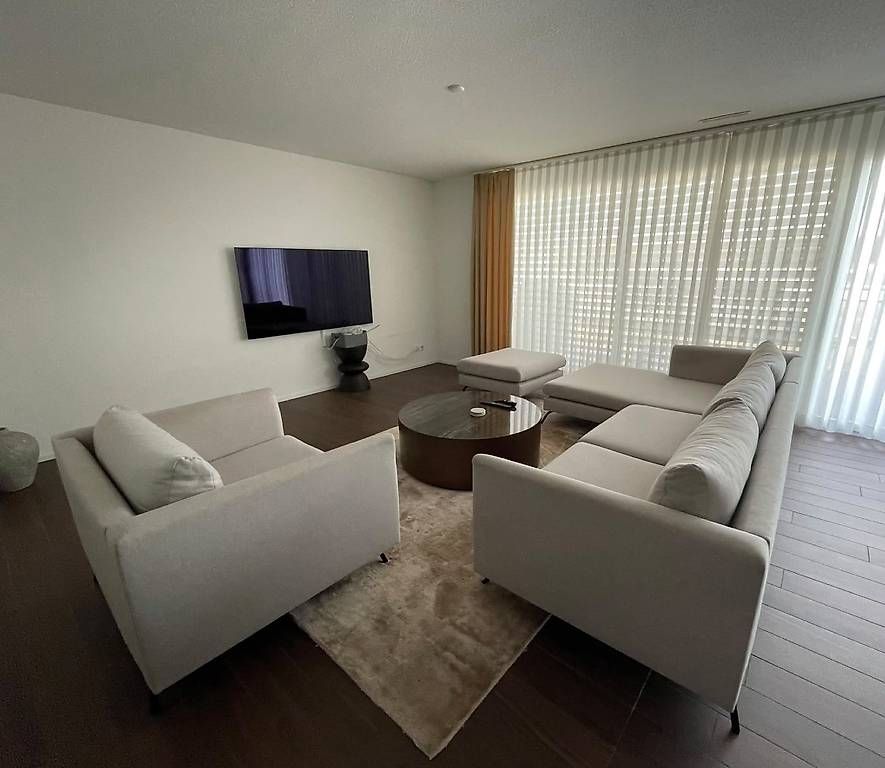 Divani: Ecksofa mit Sessel und Hocker, beige – Usato da Rupperswil venduto da mku92 3