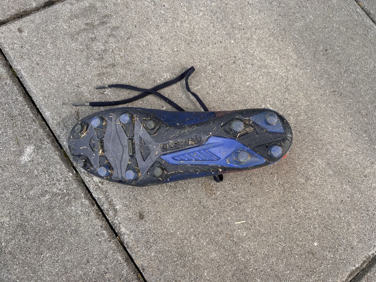 Decathlon Scarpe per ragazzi: Fussballschuhe KIPSTA – Usato da Linden venduto da ramona061 2