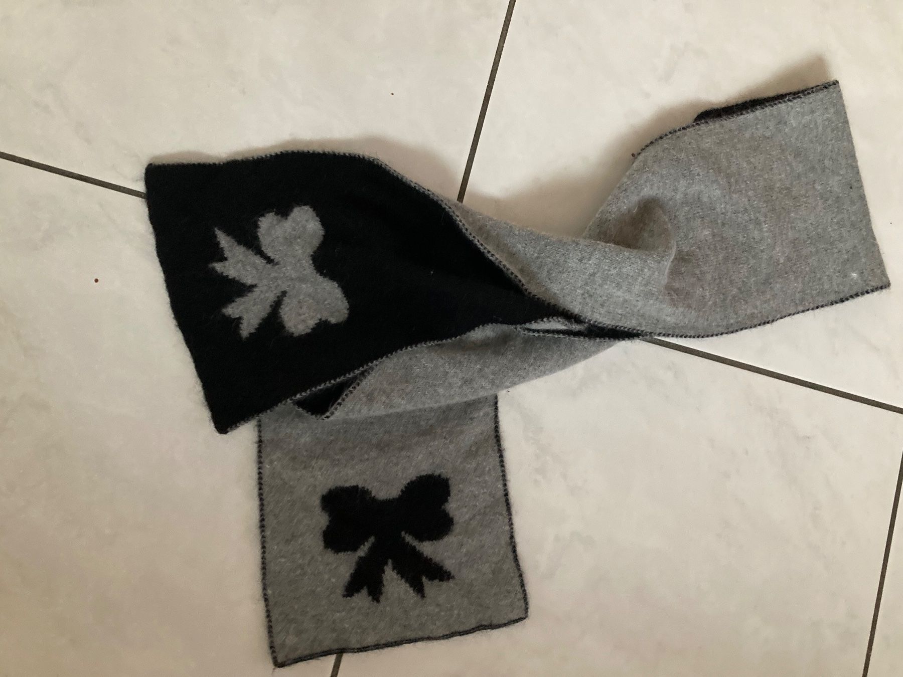 Altro abbigliamento per bambina: ECHARPE taille unique – Nuovo (secondo la descrizione) da domdidier venduto da picolo99 1
