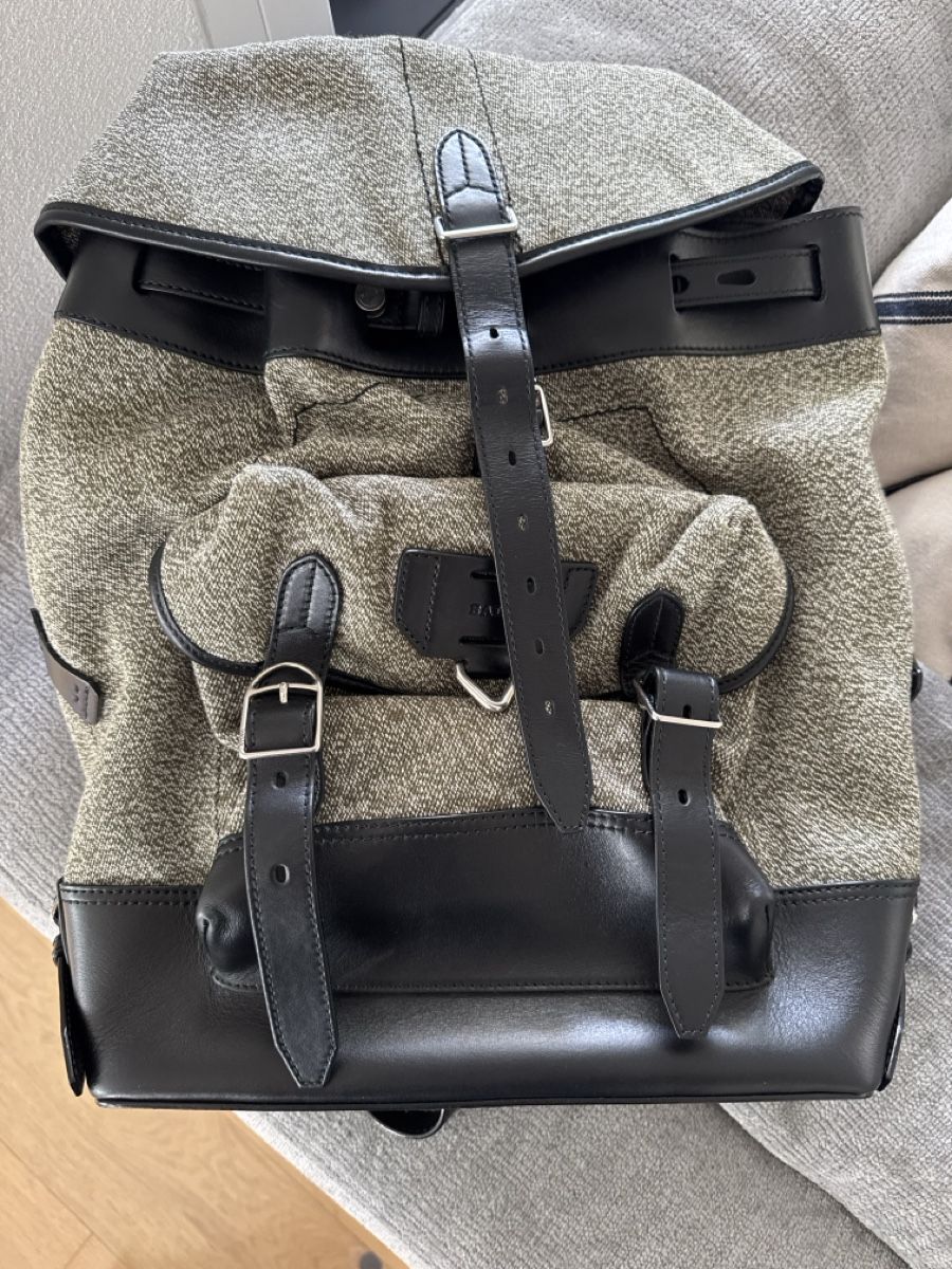 Bally Zaini: Bally Rucksack – Usato da Jona venduto da timbo_17