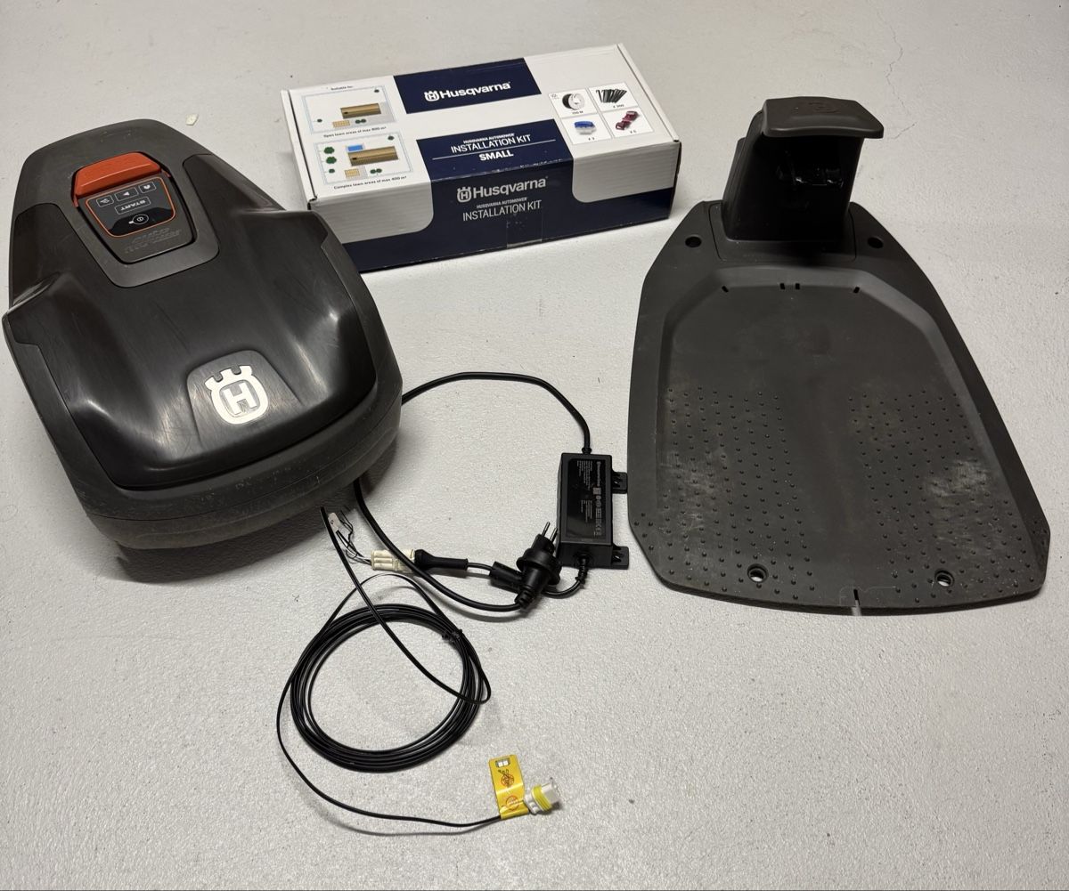 Husqvarna Tagliaerba: Husqvarna Automower Aspire R4 – Usato da Wetzikon ZH venduto da alessior