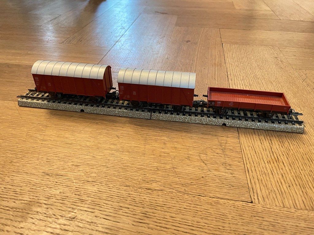 Märklin Modelleisenbahnen: Lock und diverse Wagen, Märklin – Gebraucht aus Basel von Adrian009 1
