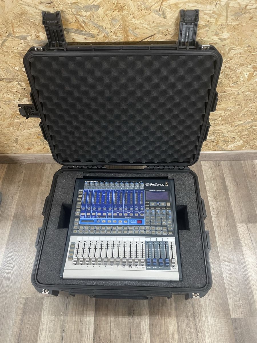 PreSonus Console di mixaggio: PreSonus StudioLive 16.0.2 Mixer firewire – Usato da Wiesendangen venduto da s_n_fcg8