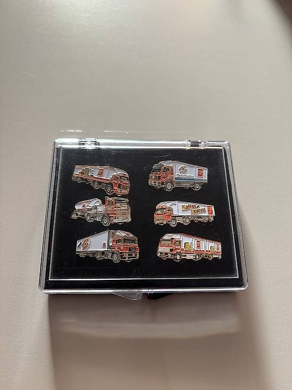 Placchette & Badge: LKW Coop Pin – Usato da Aristau venduto da PP_swiss