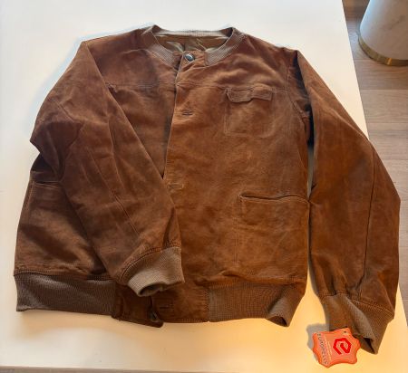 Originale Wildlederjacke aus den 60er-Jahren