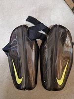 Nike Schienbeinschoner Gr. L