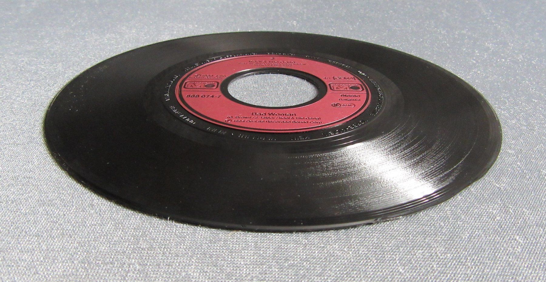 Dischi in vinile: Kool & The Gang - Victory - Single ab CHF 4.00 – Usato da Auenstein venduto da Padabimbim 3