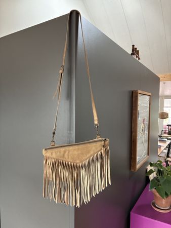 Liebeskind Berlin Umhängetasche Leder Fransen beige-gold