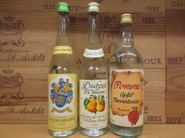 3 Versch. Fl. Distellate 40 Vol. 70cl. (Lot 45)