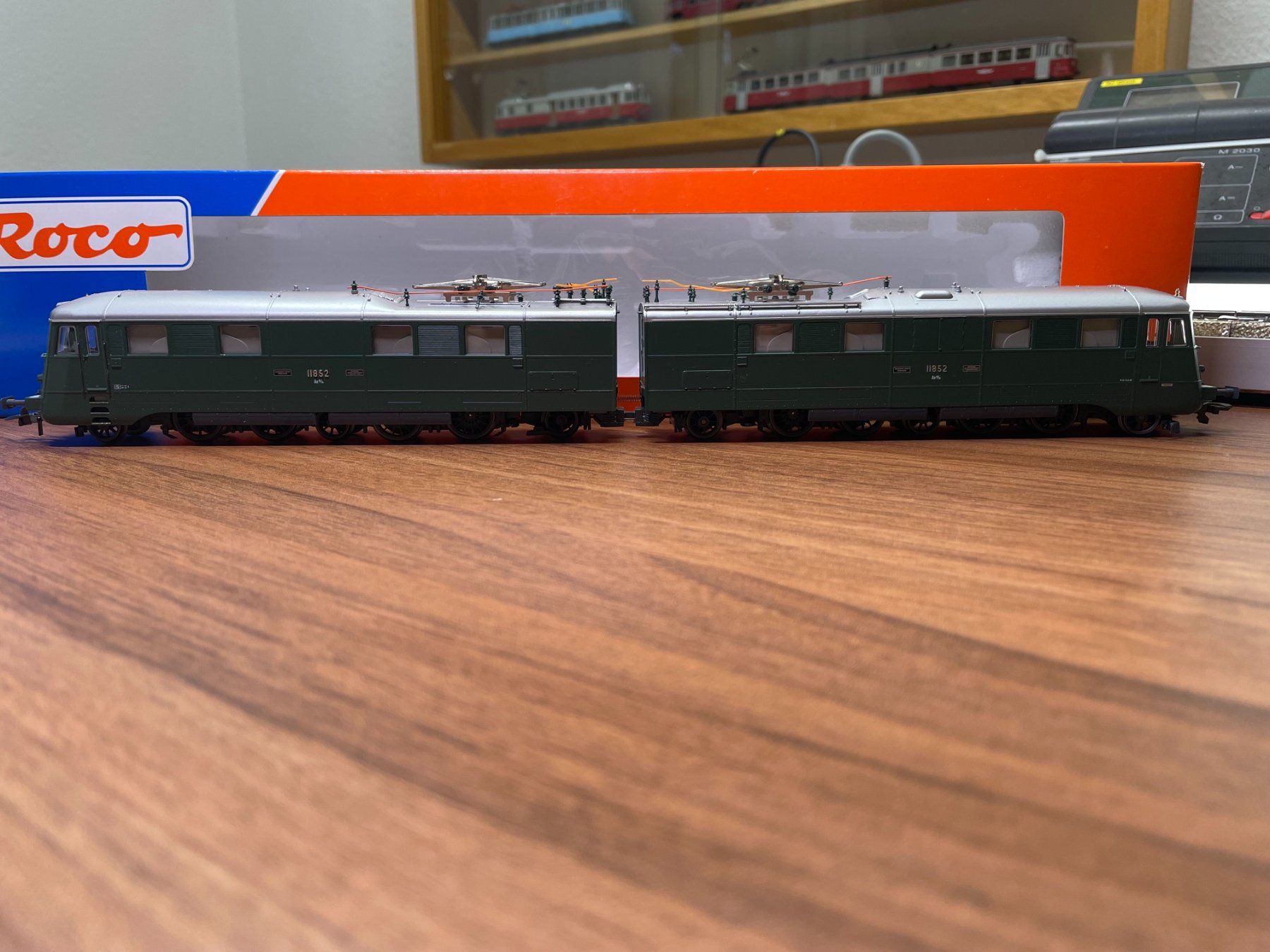Roco Modellini di ferrovie: Roco SBB Ae 8/14 in DC analog – Usato da Villmergen venduto da Mfritz 1