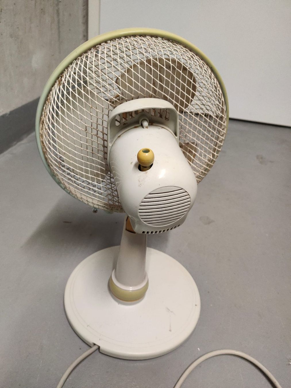 Primotecq Ventilateurs: Tisch Ventilator 3 Stufen – D'occasion à Olten par Bosko2k 2