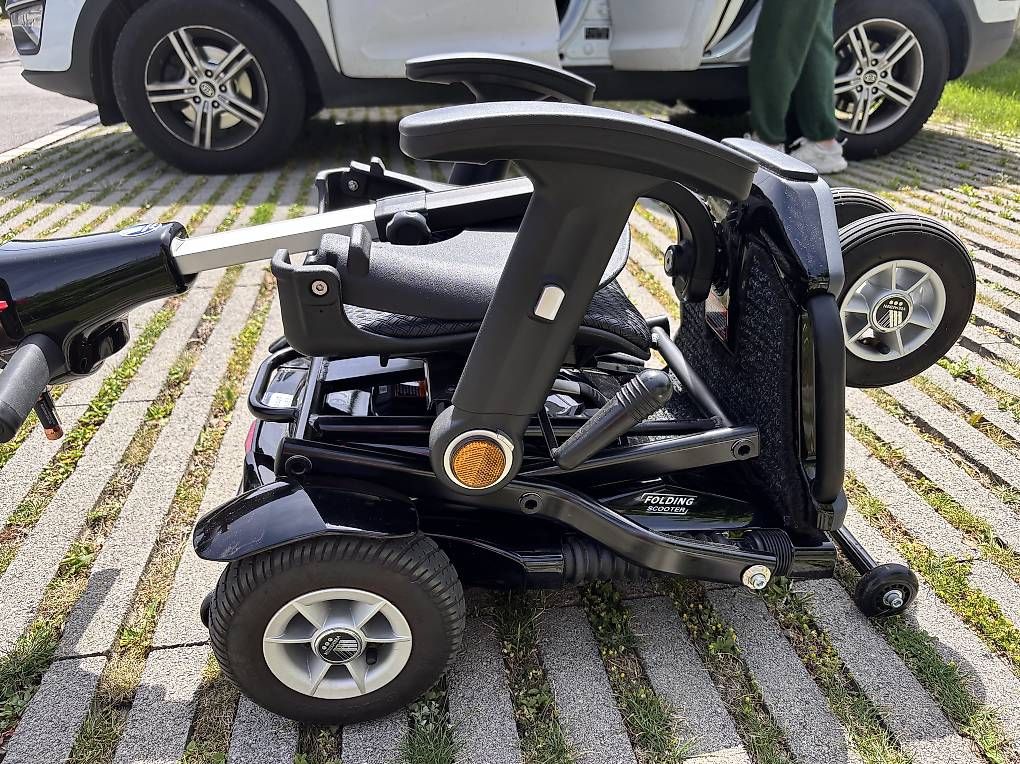 Scooters: Scooter Sedna Schwarz – D'occasion à Turgi par ericpfammatter 3