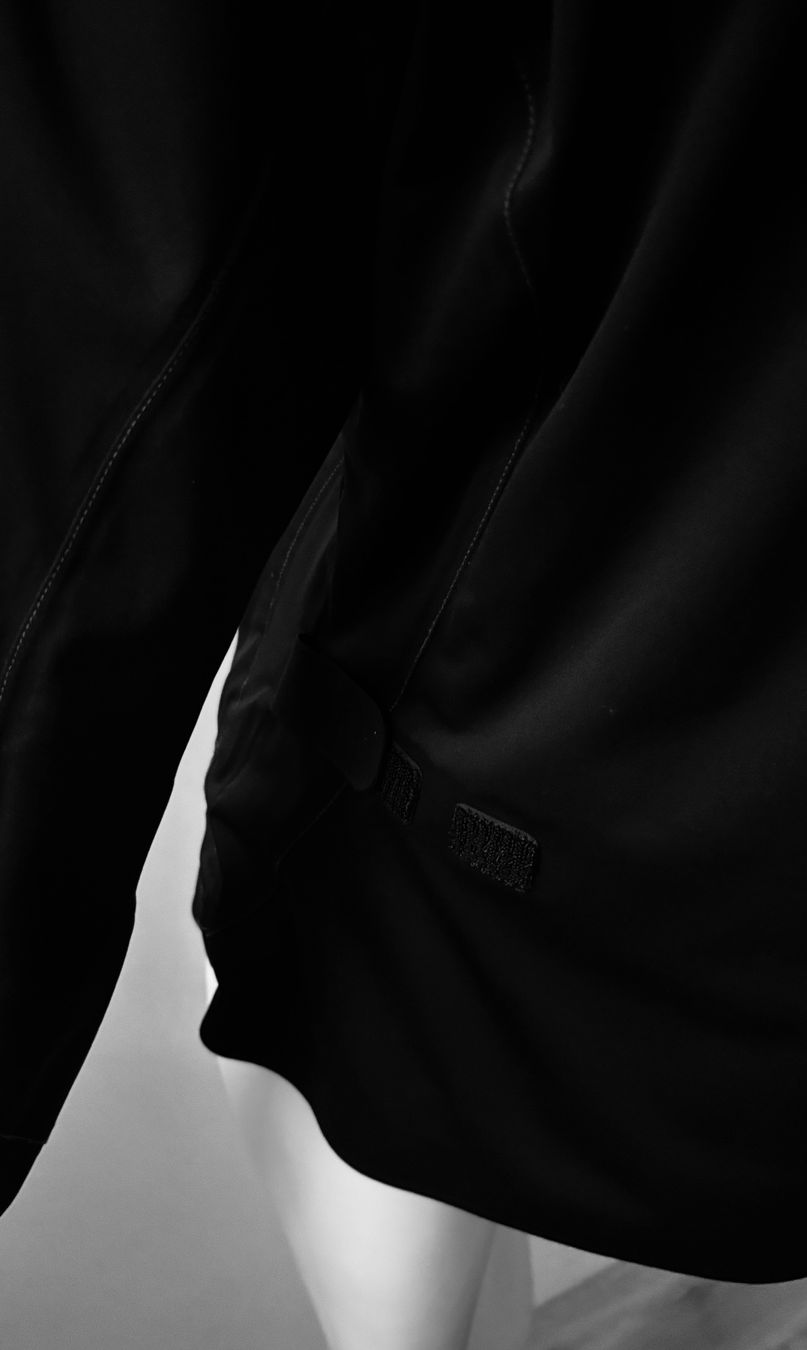 Giacche: Softshelljacke CROSS schwarz - EU M – Usato da Bottmingen venduto da Merkur_Basel 4