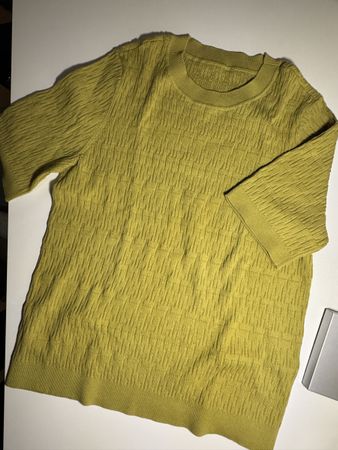 Schönes Sommer T-Shirt, senfgelb, Grösse M, Top Zustand