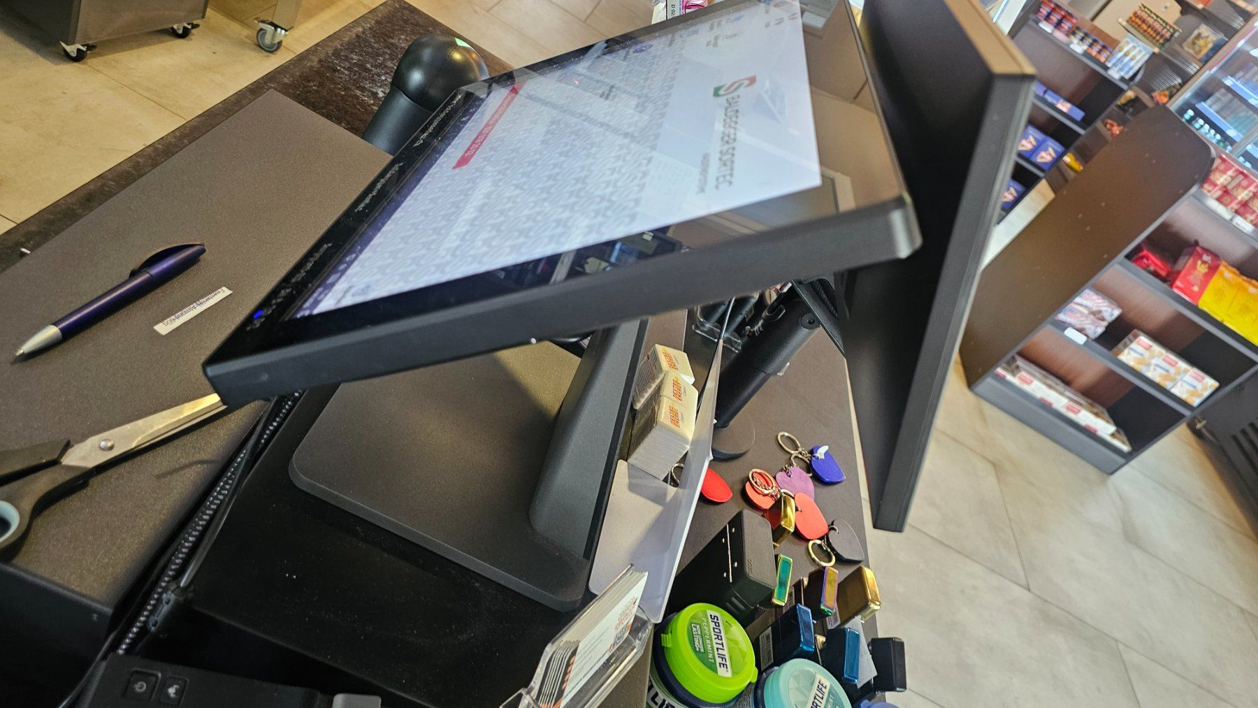 Caisses enregistreuses: BASO Wing POS Kassensystem 15" Touch + 12.1" Display | 16GB – Neuf (Voir description) à Dottikon par kuli21 2
