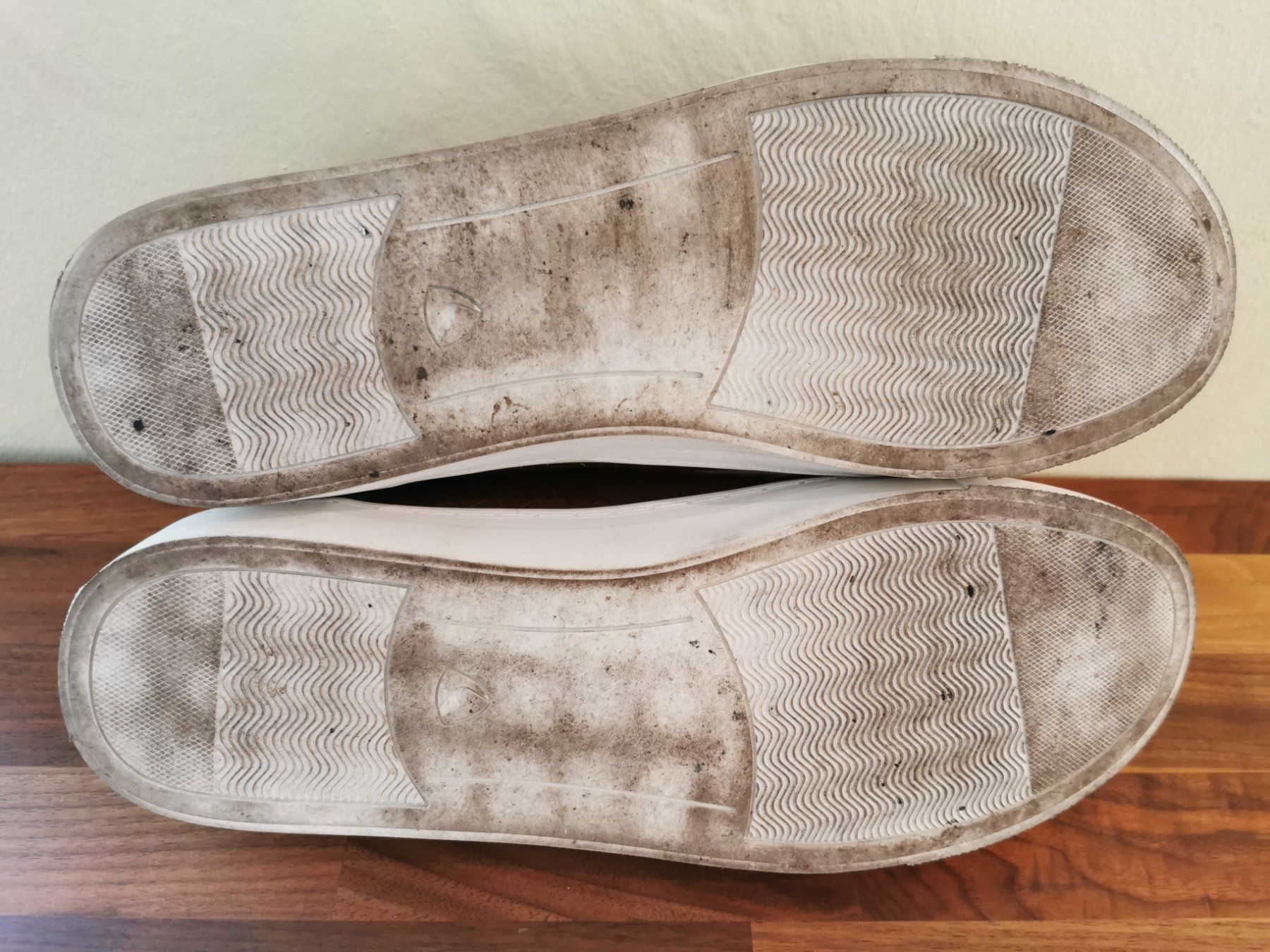 Scarpe da uomo: Venice; braune Sneaker / Schuhe Gr. 46 – Usato da Boniswil venduto da Totomat-Lady 5
