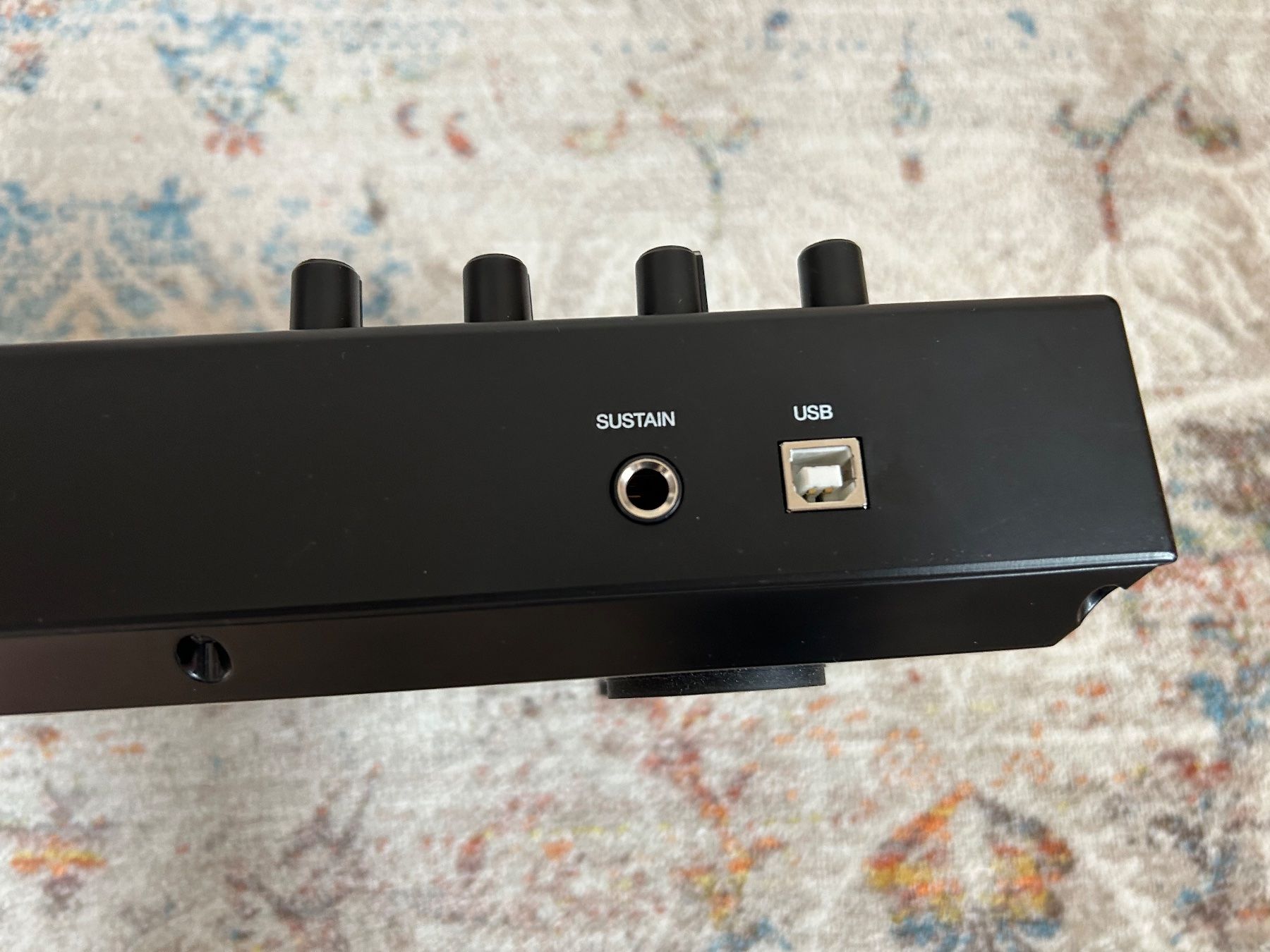 Alesis Strumenti musicali: Alesis v25 Midi Controller Keyboard – Usato da Luzern venduto da roc_p5tc 3