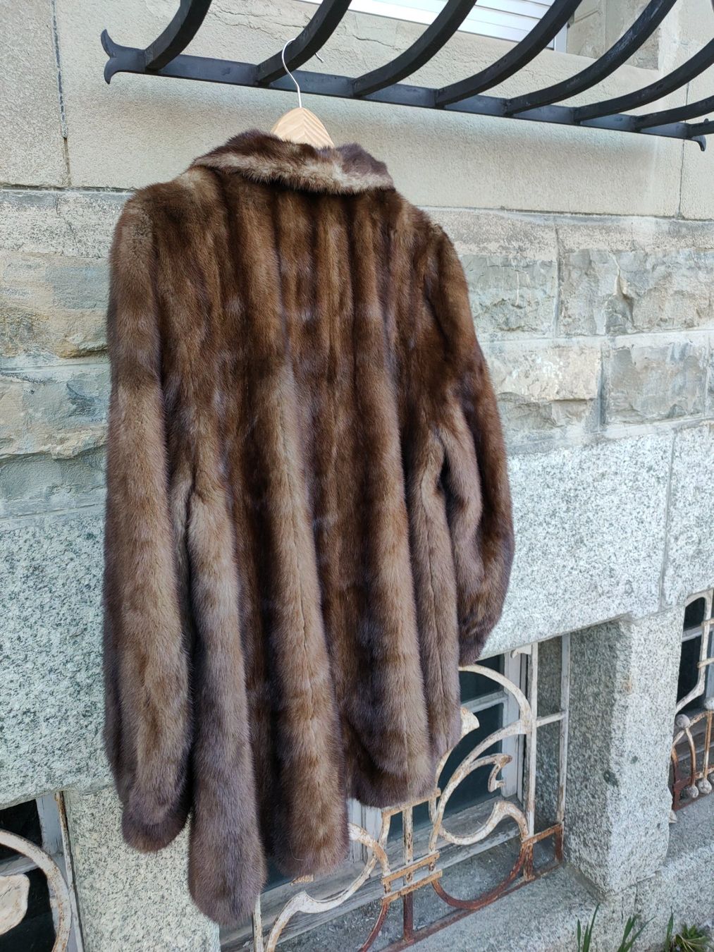 Cappotti: Manteau en véritable fourrure de vison – Usato da Fribourg venduto da mar_z6hq 2