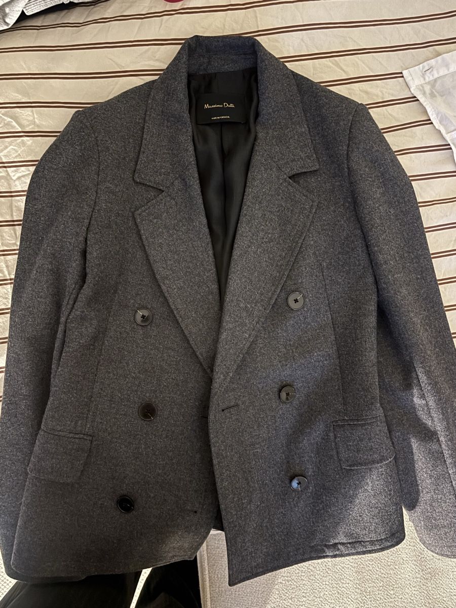 Massimo Dutti Giacche: Massimo Dutti Double Breasted Blazer Grey – Nuovo (secondo la descrizione) da Zürich venduto da Summy97 1