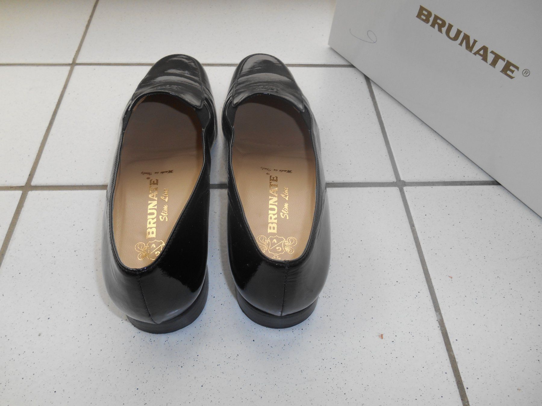 Brunate Scarpe da donna: Brunate Lederpump schwarz Grösse 39 – Usato da Basel venduto da fafa68 2