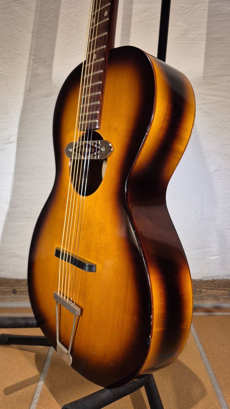 Framus Instruments de musique: Rubber Bridge Conversion Framus 50/1 1957 – D'occasion à Winterthur par NorrSydGuitars 9
