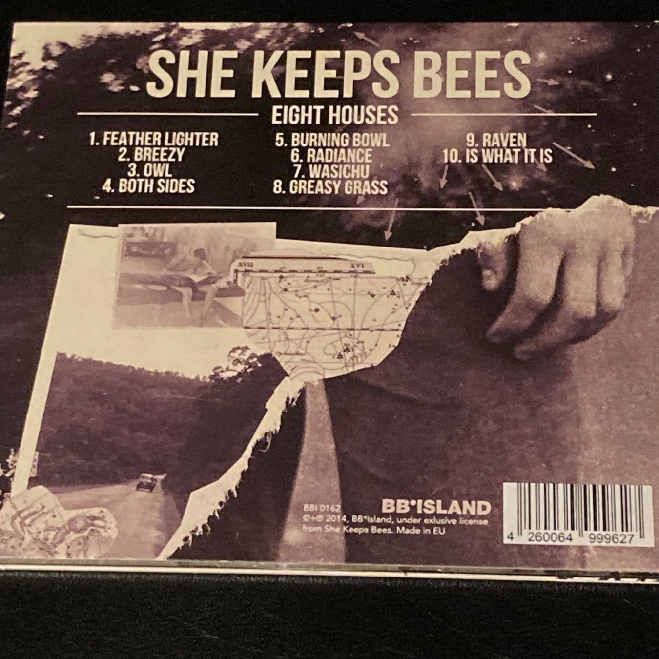 CD: She Keeps Bees - Eight Houses | Indie Rock – Usato da Bern venduto da Ntsamina 1