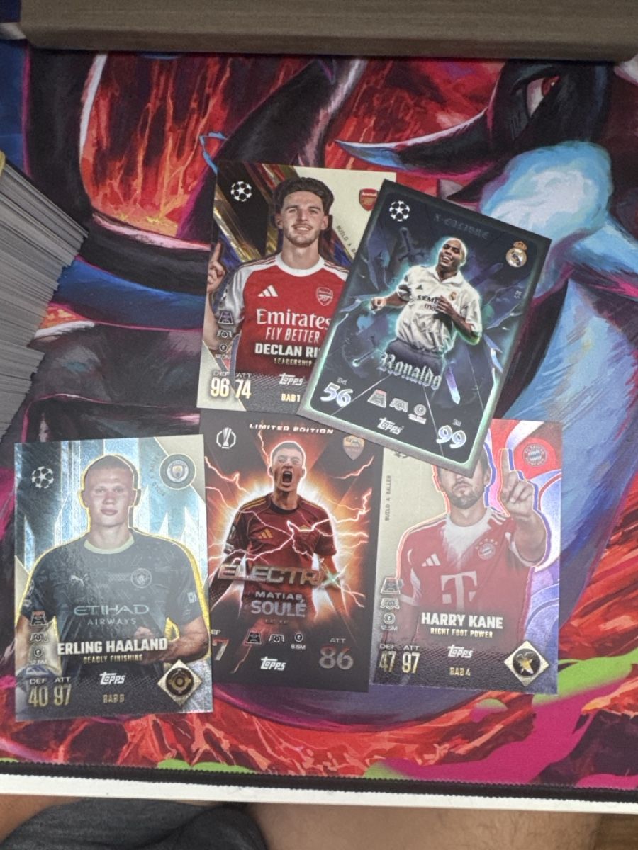 Topps Cartes à collectionner: Topps Match Attax Extra – Neuf (Voir description) à Muolen par Pelon1 2