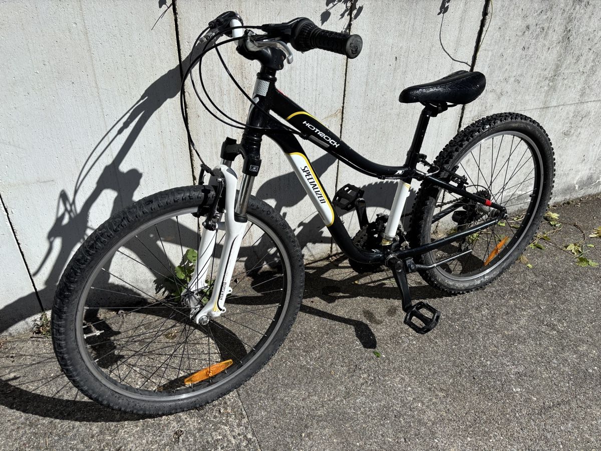 Specialized Biciclette: Specialized Hotrock Mountain Bike 24" – Usato da Wettingen venduto da