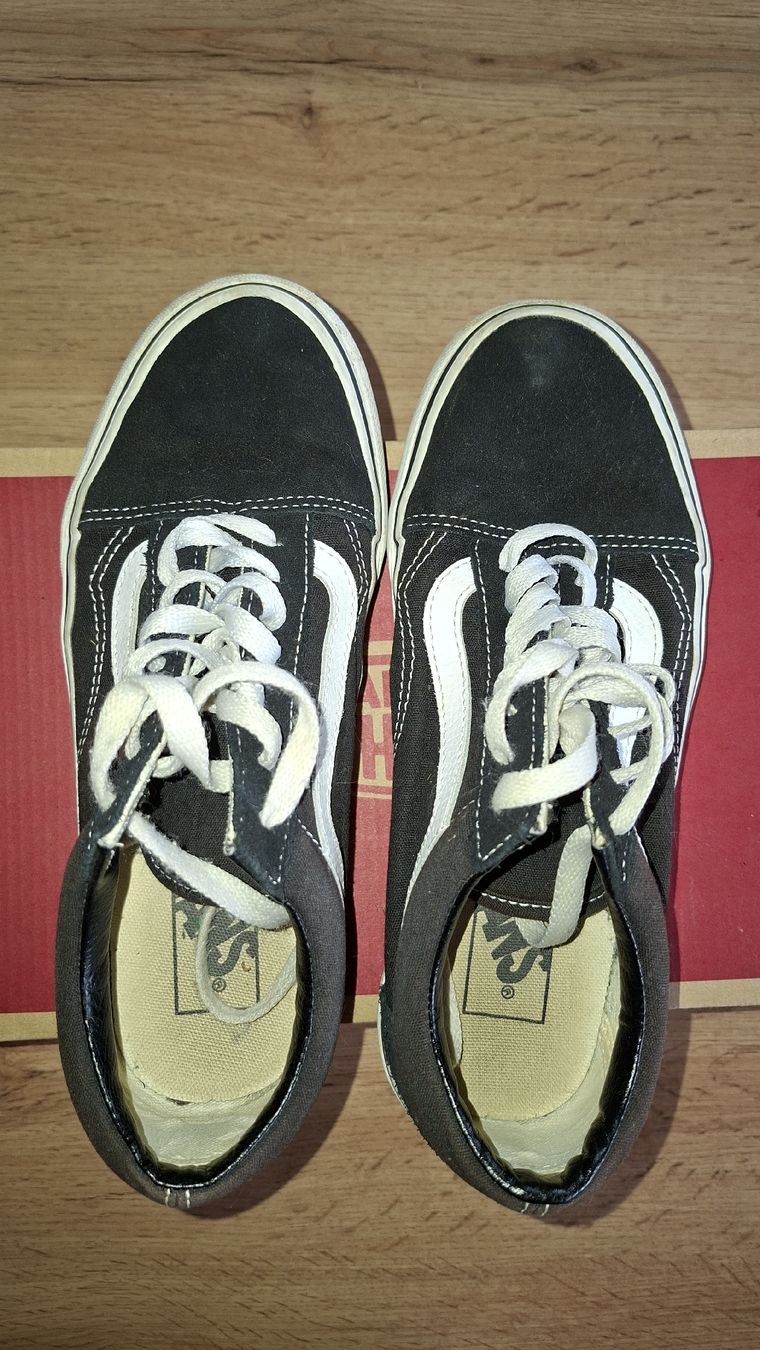 Vans Herrenschuhe: Baskets Vans Old Skool noires 38.5 – Gebraucht aus echallens von Jema03