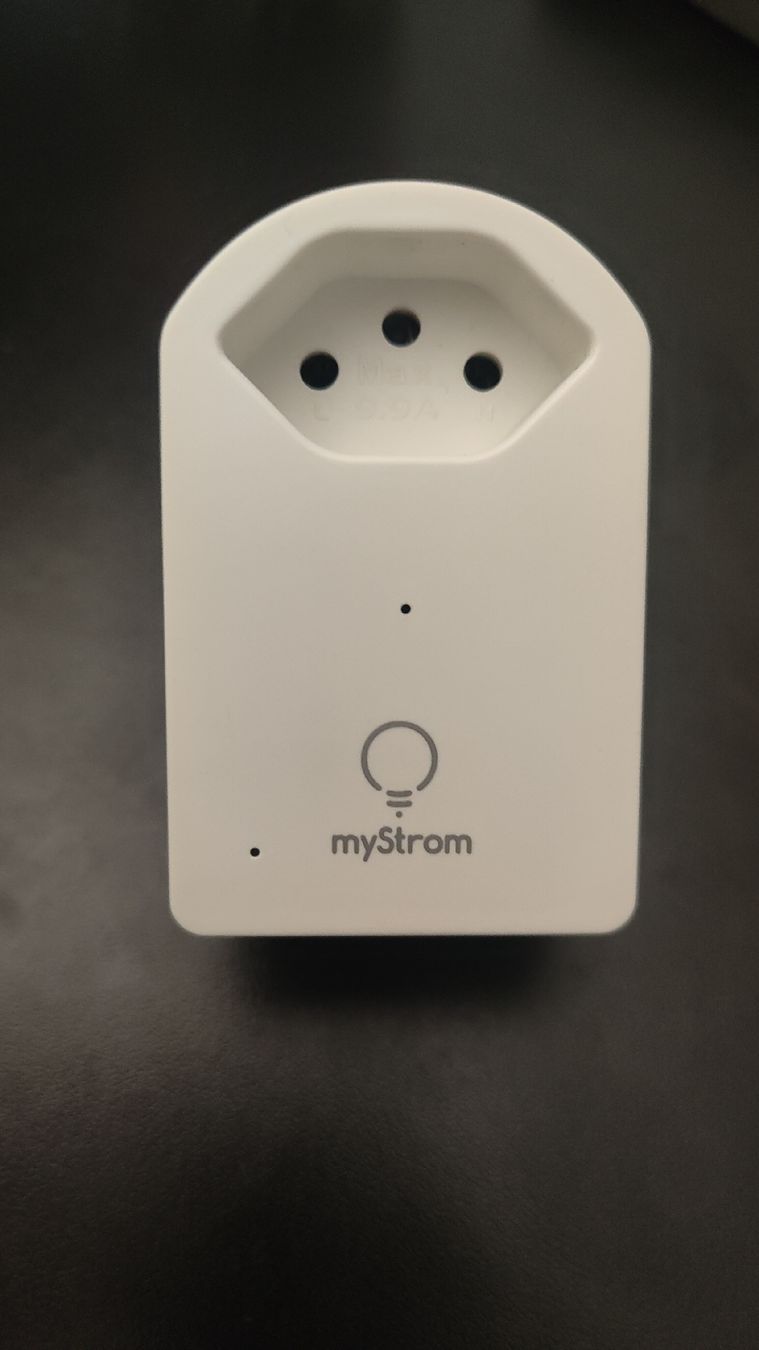 myStrom Fiches d'alim.: myStrom Steckdose WLAN Modell PQWSW2-WIFI  – D'occasion à Dallenwil par Snoopy15dall 1