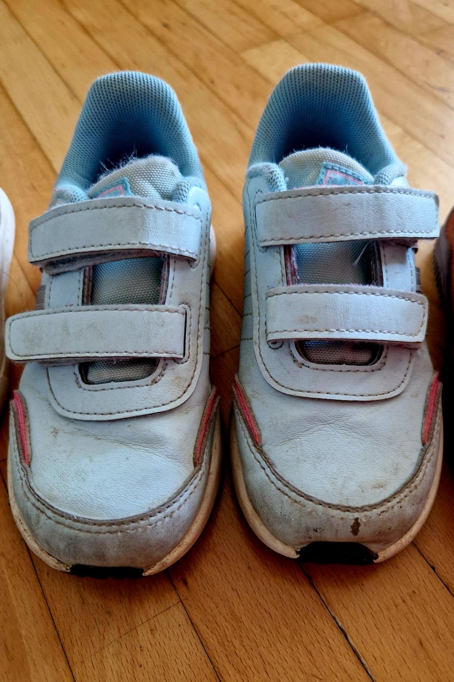 Scarpe per ragazzi: Kinder Schuhe Gr.26/27 – Usato da Winkel venduto da MischiEtter 3
