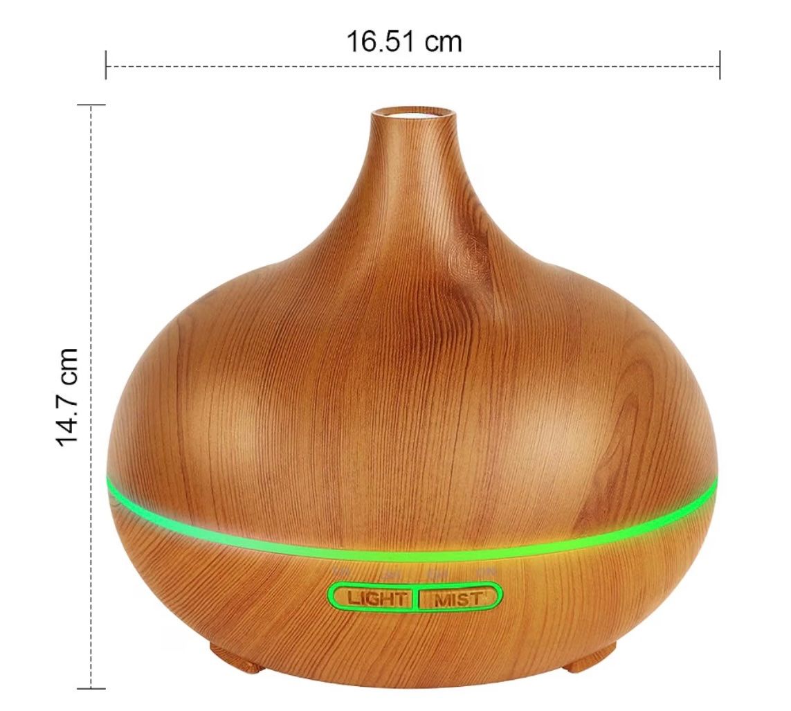 Duftöldiffusoren: Aroma Diffuser 550ml braun Holzoptik LED Licht – Neu und originalverpackt aus Basel von Seifehuesli 1