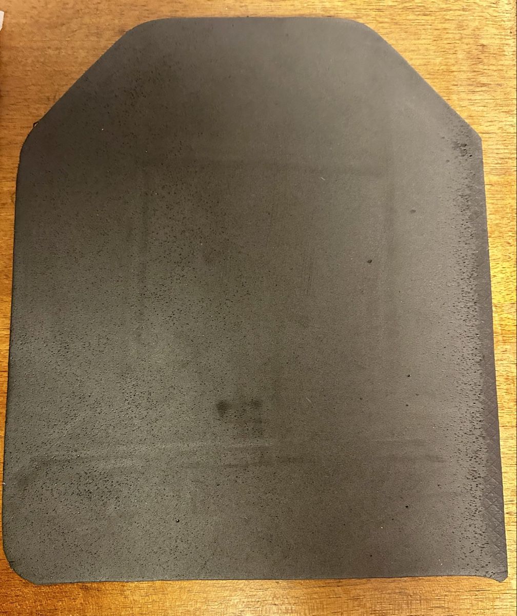 Uniformes: Schutzweste inkl. Stich.- Schlagschutz Platten – D'occasion à Obbürgen par musigschopf 3