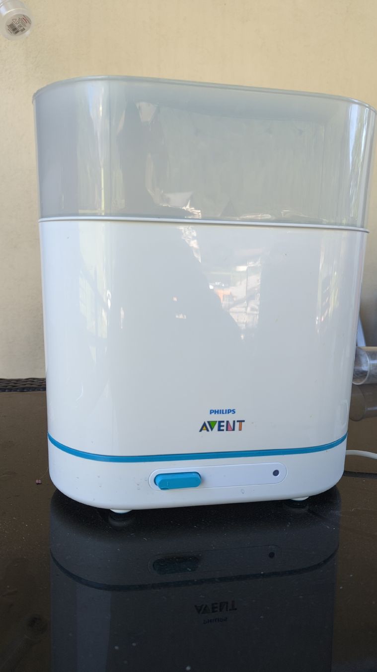 Philips Pasti del neonato: Philips Avent Sterilisator – Usato da Fieschertal venduto da Jann.b