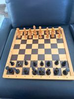 SCHACHBRETT  HOLZ  Schach  Spiel  Brettspiel  mit Figuren