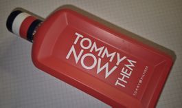 Tommy Hilfiger leere Parfume Flasche