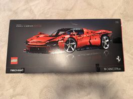 LEGO Technic Ferrari Daytona SP3 42143