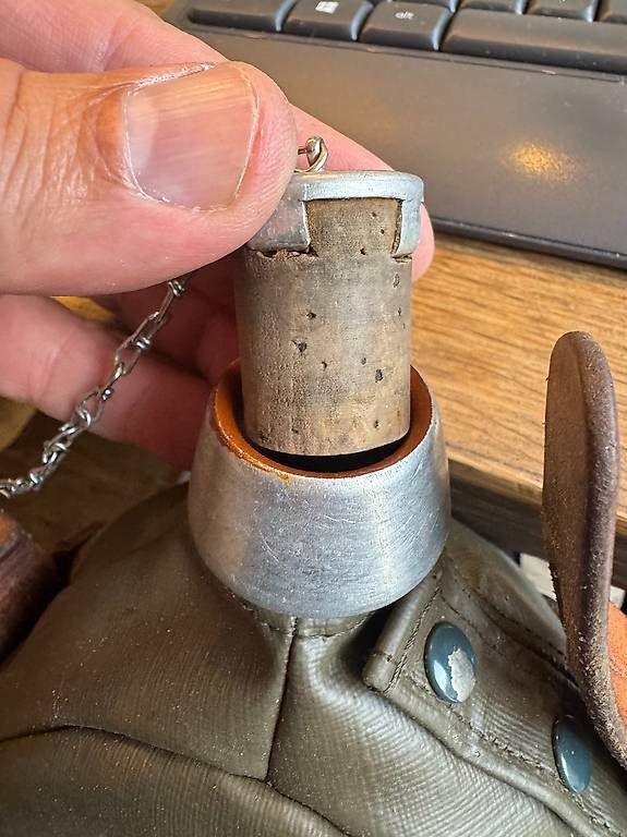 Attrezzatura & Pezzi di ricambio: Schweizer Armee Feldflasche komplett mit Becher  Original  – Usato da Sils im Domleschg venduto da pet_w8vp 3