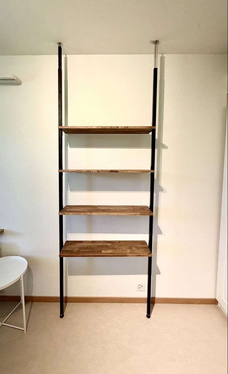 Scaffali: Teleskopregal – Usato da Zürich venduto da Random_Items