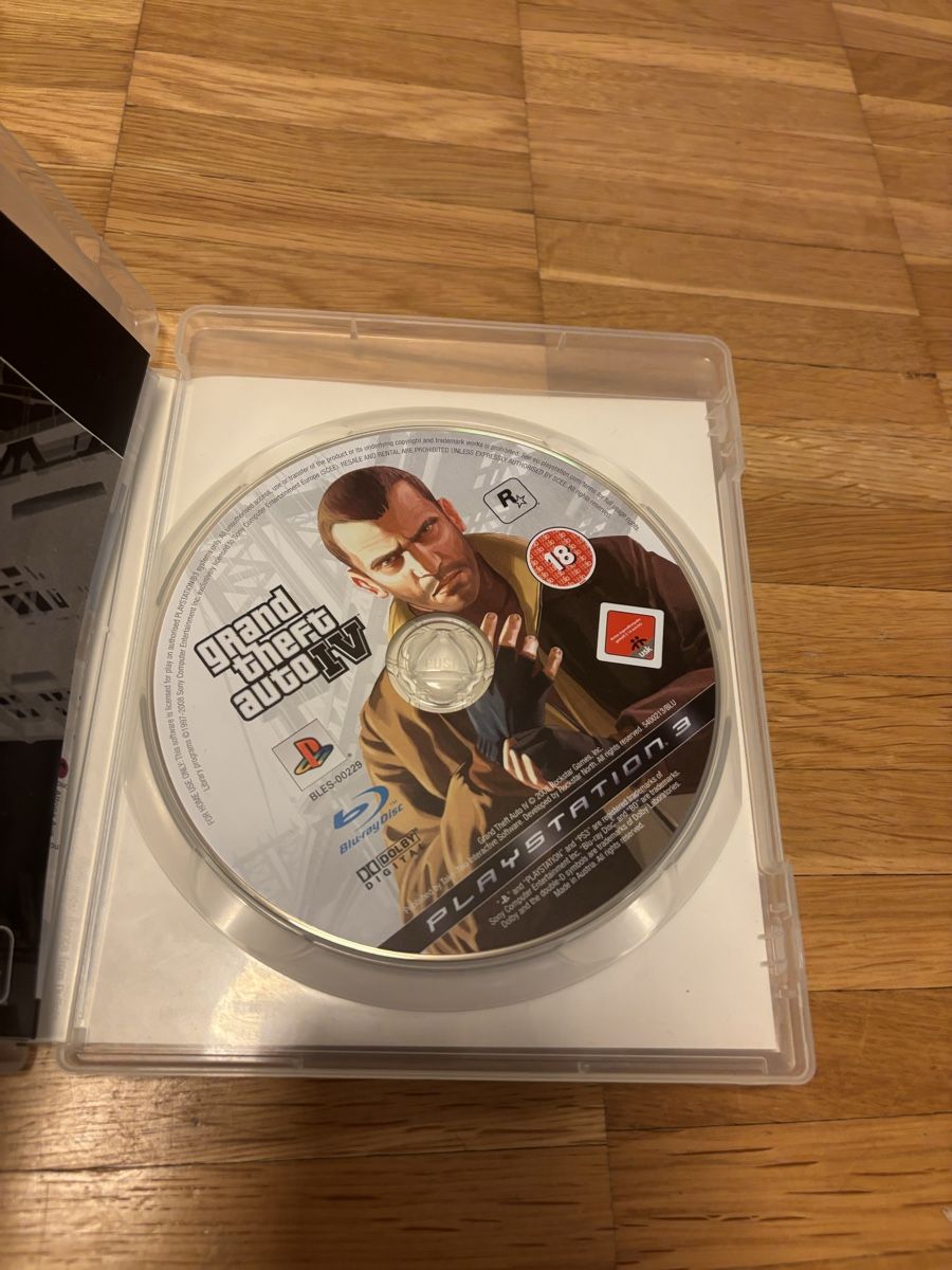 Giochi: Grand Theft Auto IV PS3 Game, standard edition – Usato da Seewen venduto da AndyDryusha 1