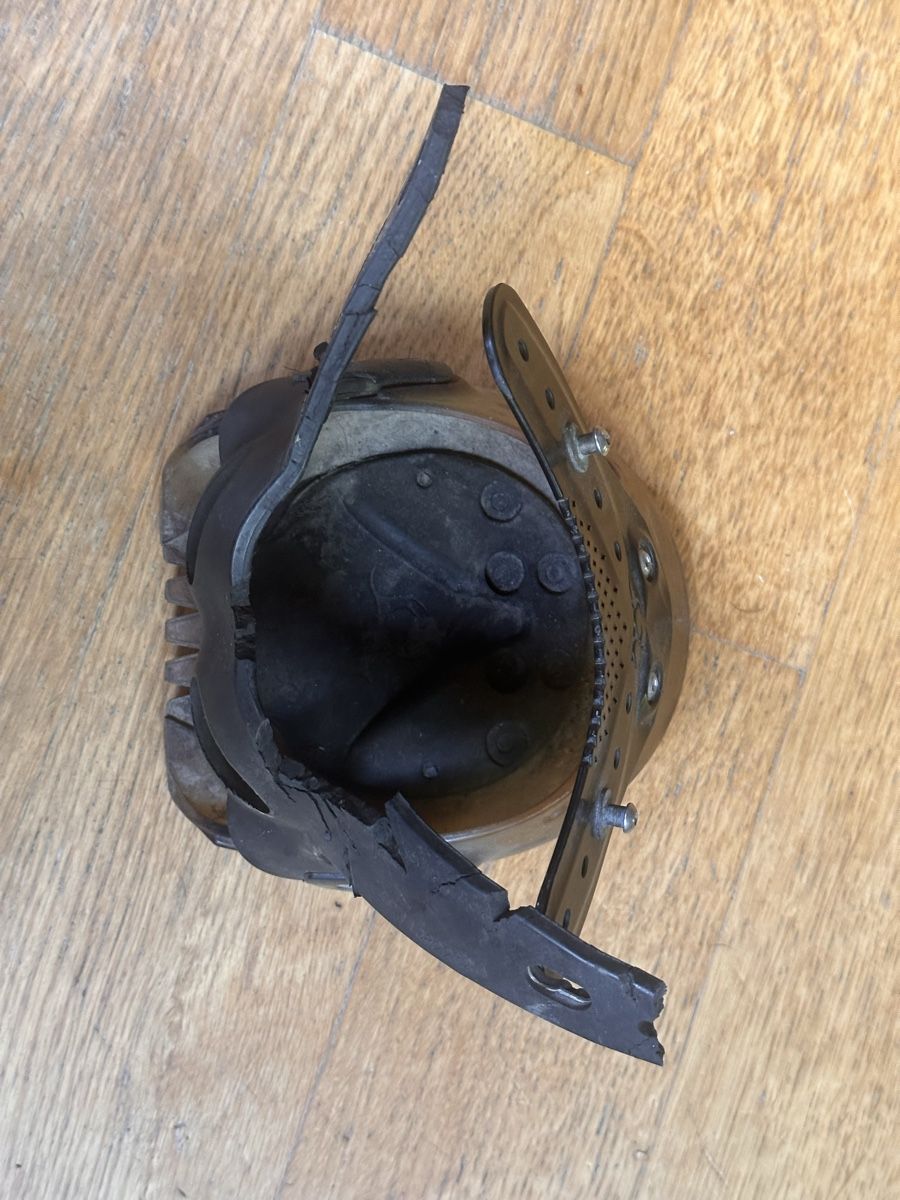 Scarpe per cavalli: Floating Hufschuhe Grösse M2 – Usato da Schalchen venduto da Rasenrot 1