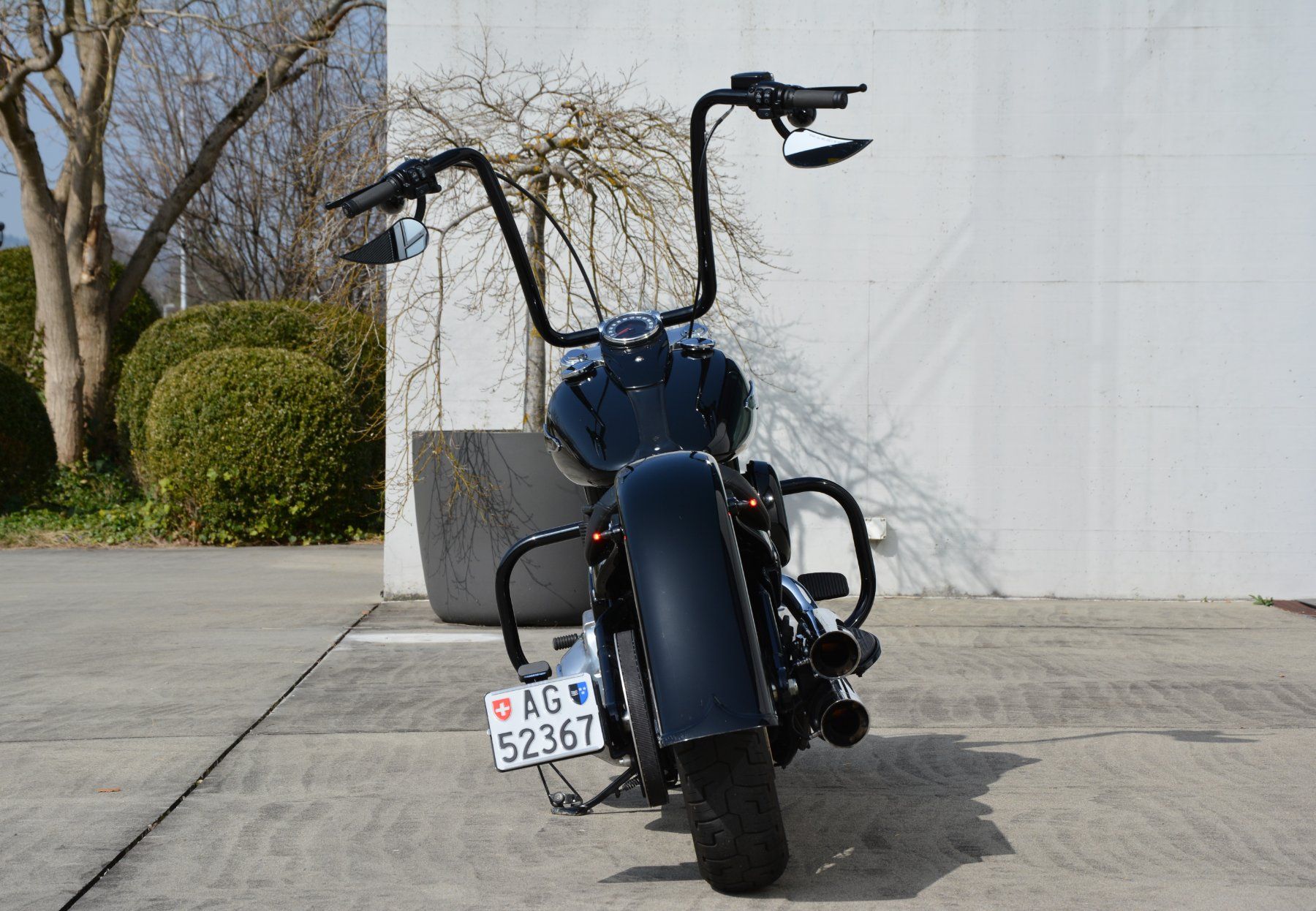 Harley-Davidson Chopper: HARLEY-DAVIDSON FLSL Softail Slim 107 – Gebraucht aus Oberkulm von Curiger-Automobile 3