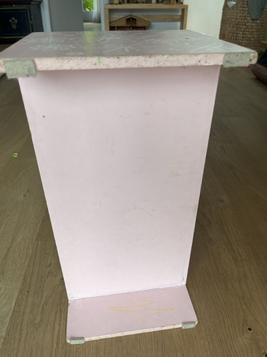 Giocattoli: Rosa Puppenbett aus Holz – Usato da Adligenswil venduto da sakura15 5