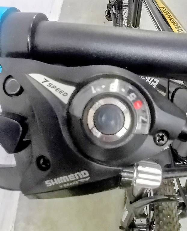 Shimano Biciclette: Velo mit Shimano Komponenten – Usato da Schwerzenbach venduto da Aura888 3