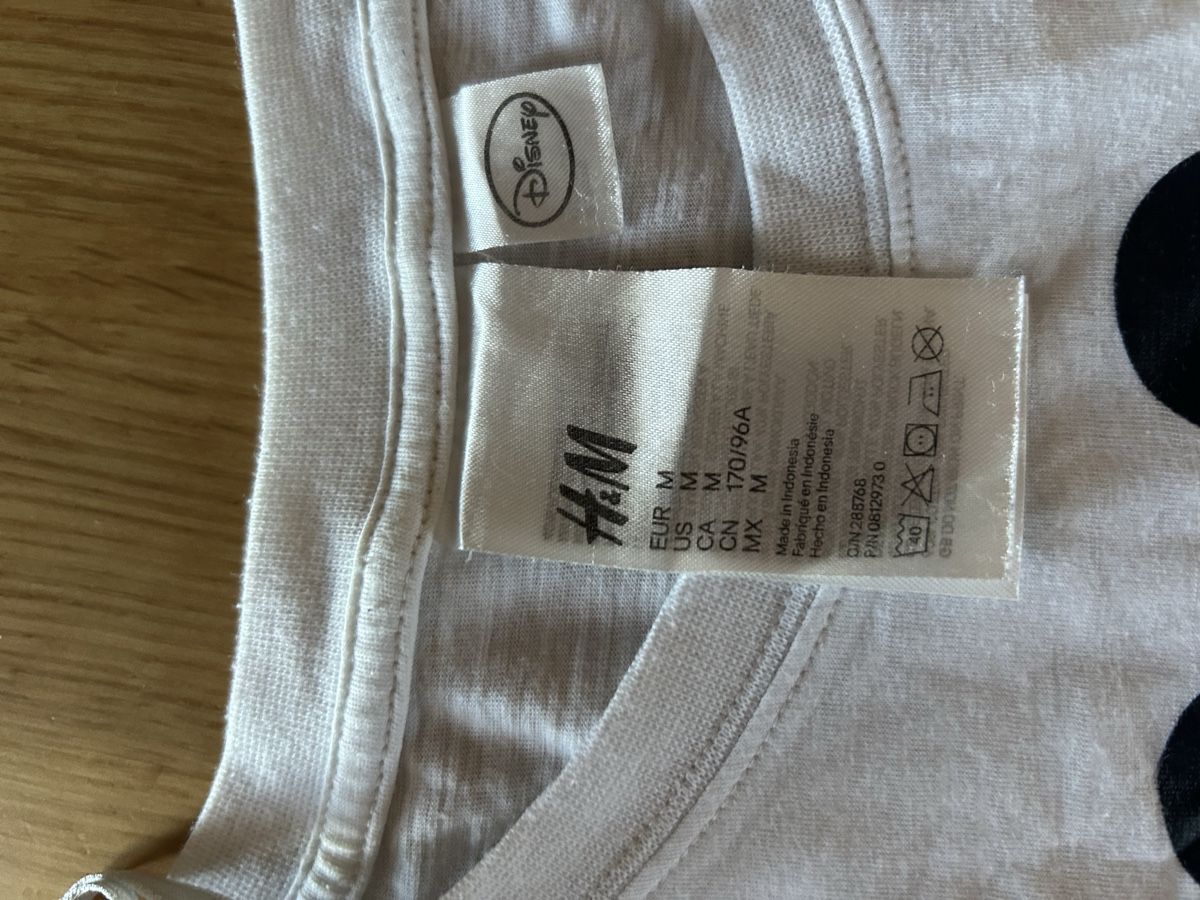 H&M T-shirts: Shirt manches longues  – D'occasion à Daillens par guisepa 2
