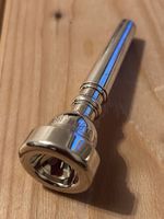 Trompetenmundstück Yamaha 8C4