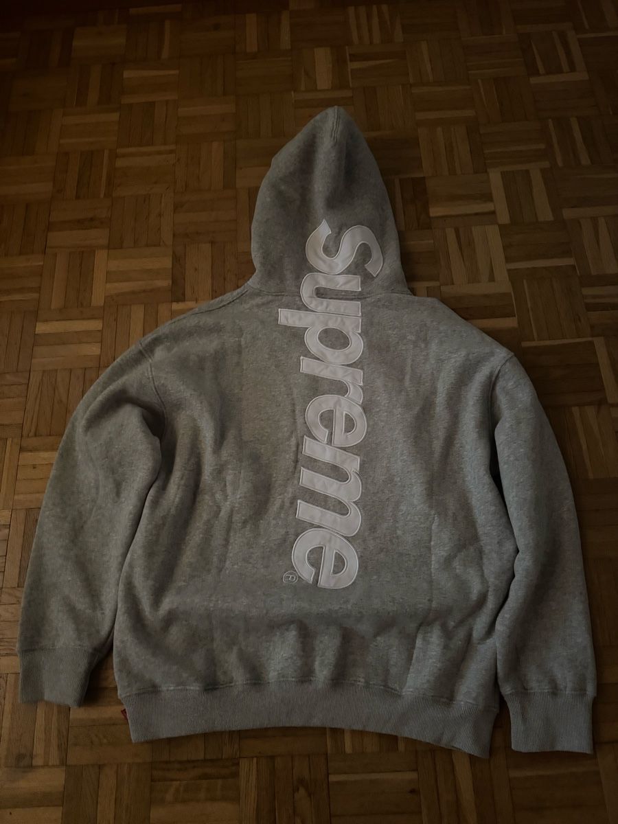 Pulls & Sweat-shirts: Supreme Hoodie Grau – Neuf (Voir description) à Kaltbrunn par salomonsandro