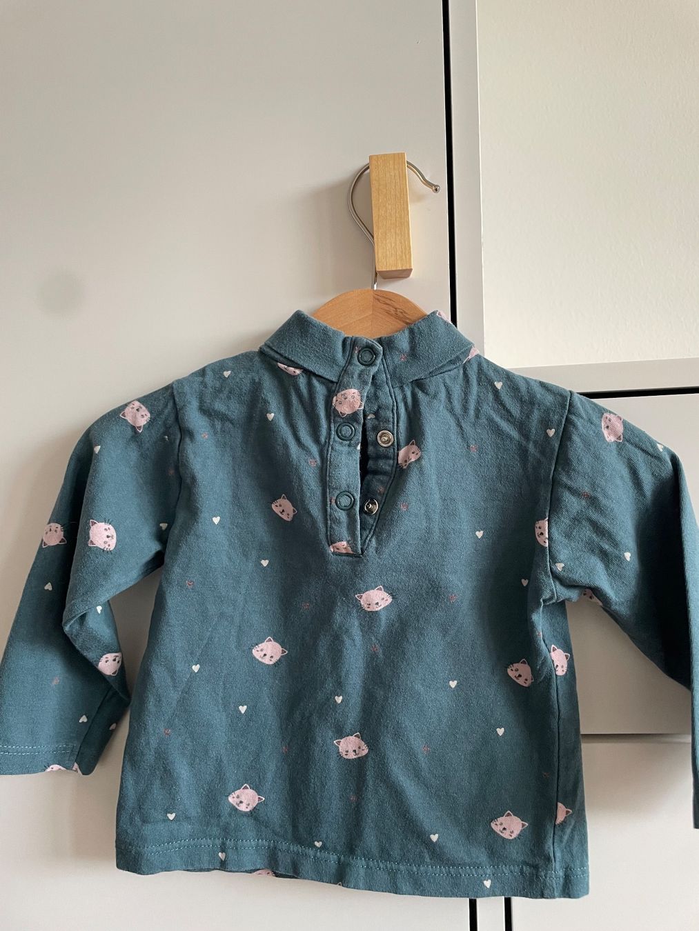 Camicie, Top & T-shirt: Gr. 74 Rollkragen-T-Shirt – Usato da Wädenswil venduto da flo8820 1