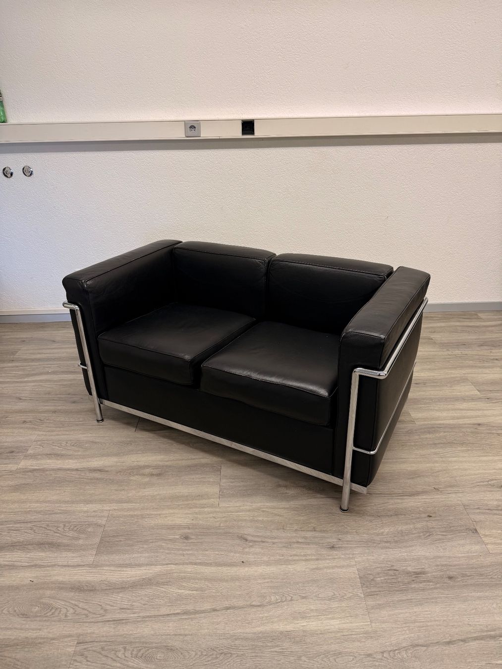 Fauteuils: Sessel "Le Corbusier" – D'occasion à Bachenbülach par inf_ltq6 1